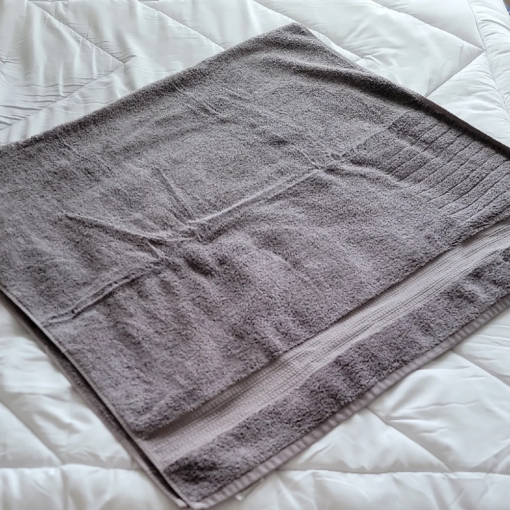 Plush Light Gray Bath Sheet